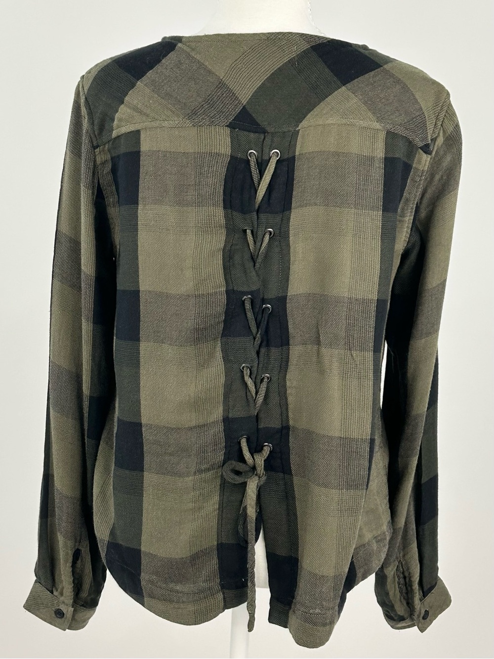 Cloth & Stone Plaid Lace Up Back Top Olive Black Long Sleeve Size Small